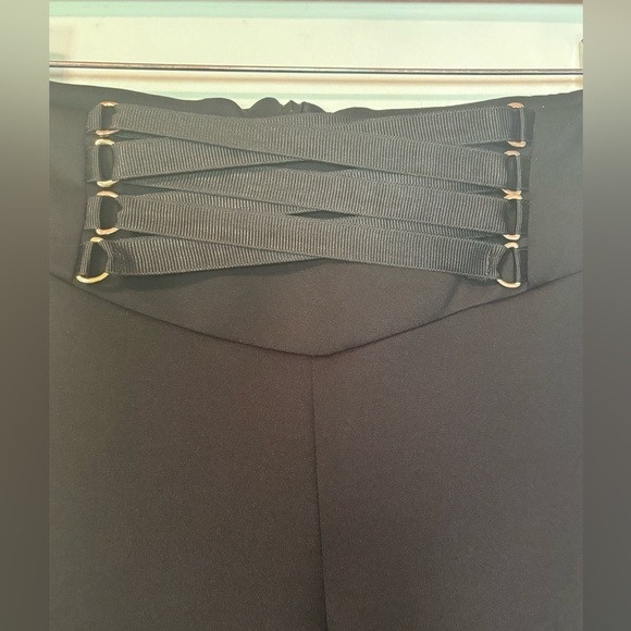 Two’e- 2 pc suit with sequin detailing - Picture 14 of 16